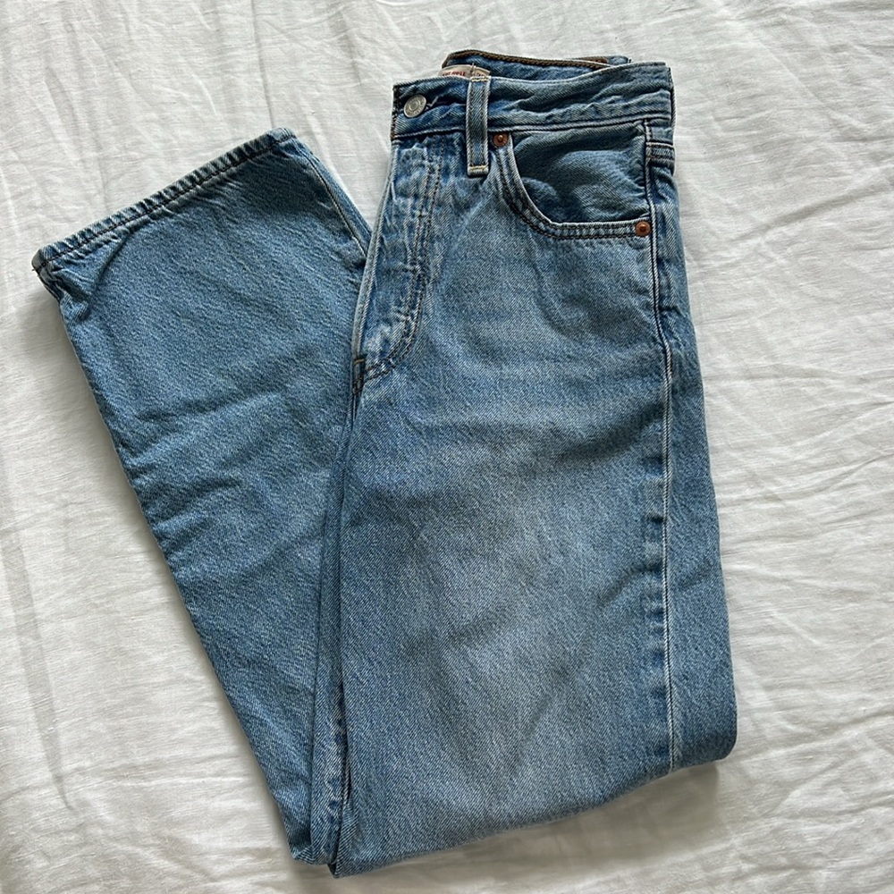 LEVIS RIBCAGE STRAIGHT ANKLE WOMEN'S JEANS